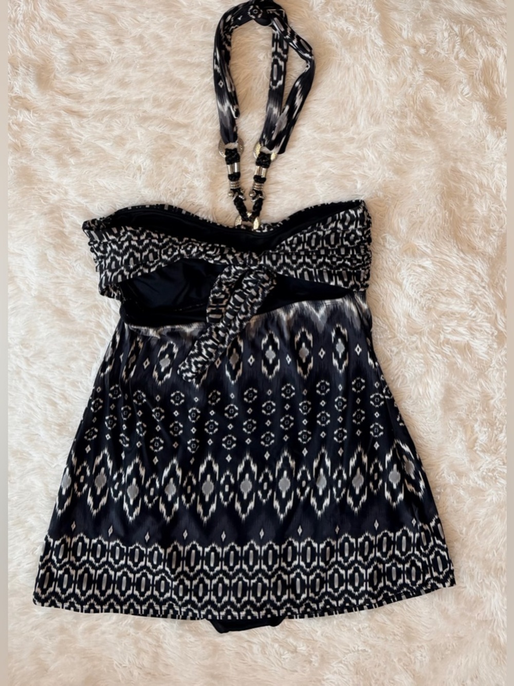 Carmen Marc Valvo "Tribal Muse" Beaded Halter one piece swimsuit Size 8 - Picture 3 of 5
